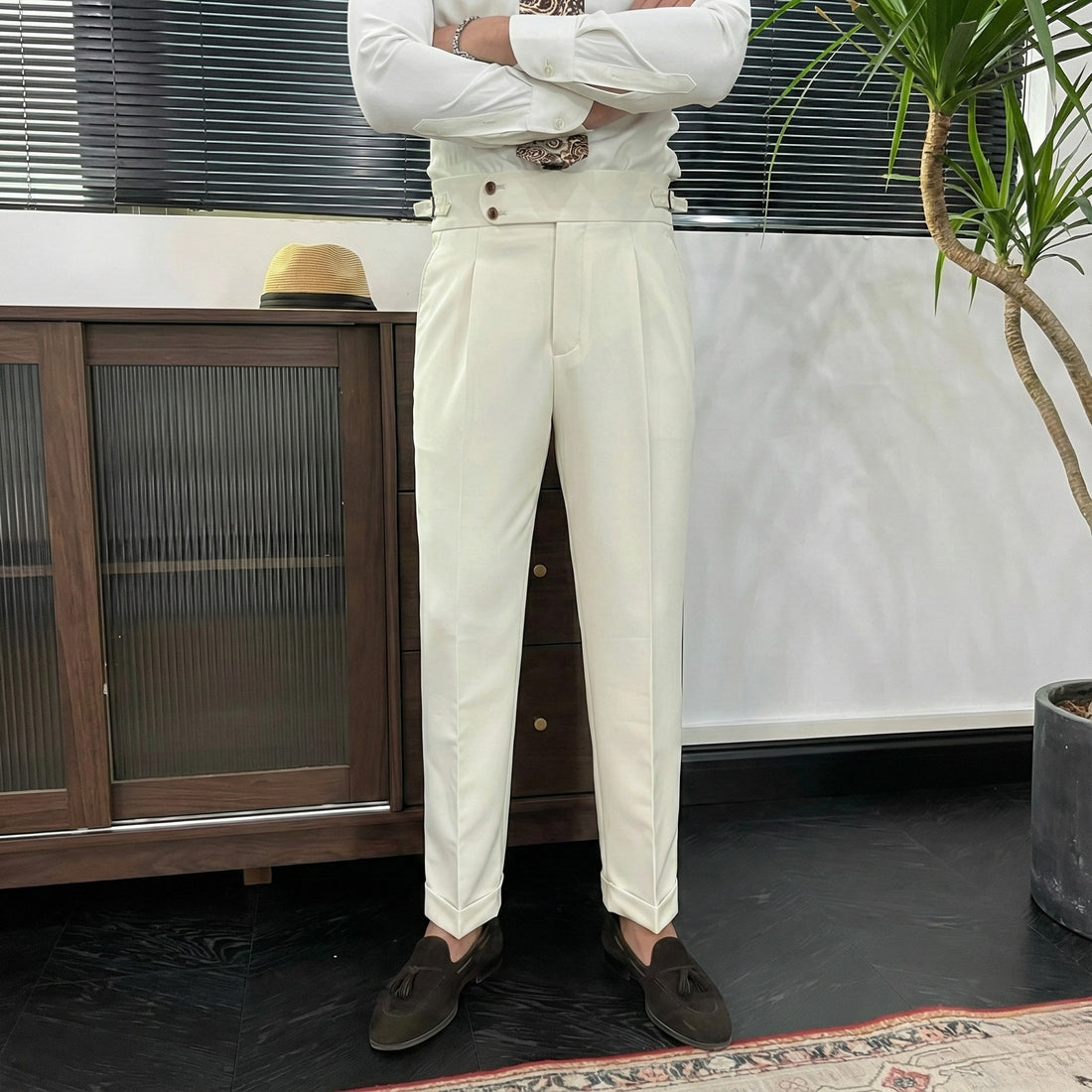 White The Akhmim Side-Tab Trouser — 0