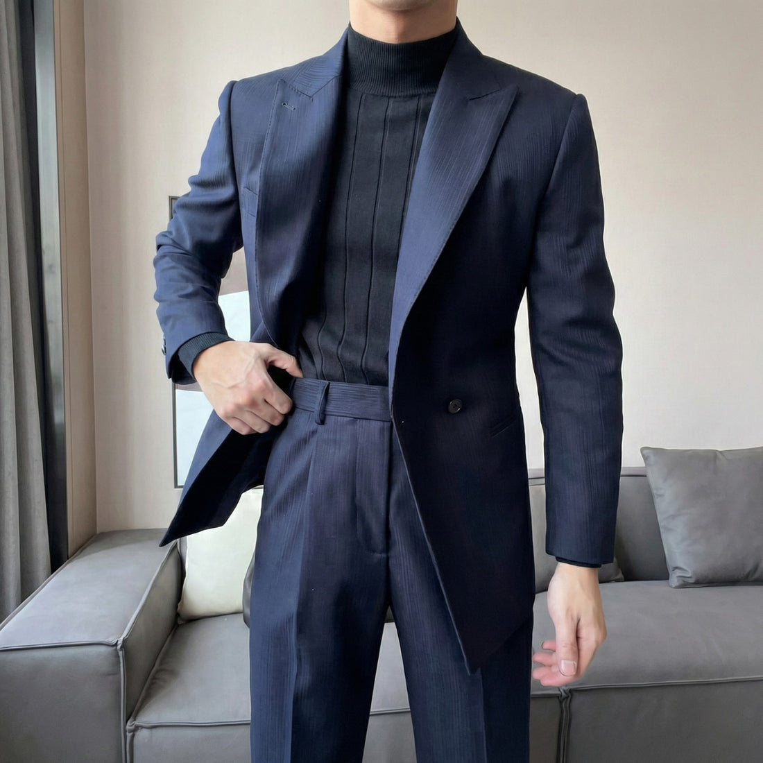 Navy The Meidum Suit — 2