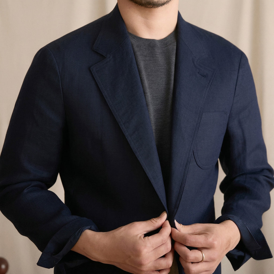 Navy The Philae Linen Blazer — 2
